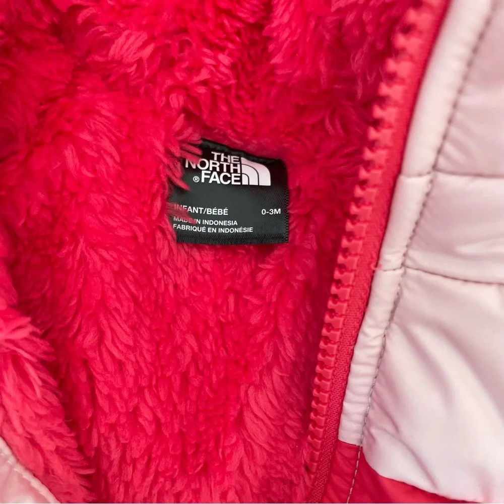 North Face Pink Moondoggy Jacket - Picture 4 of 4